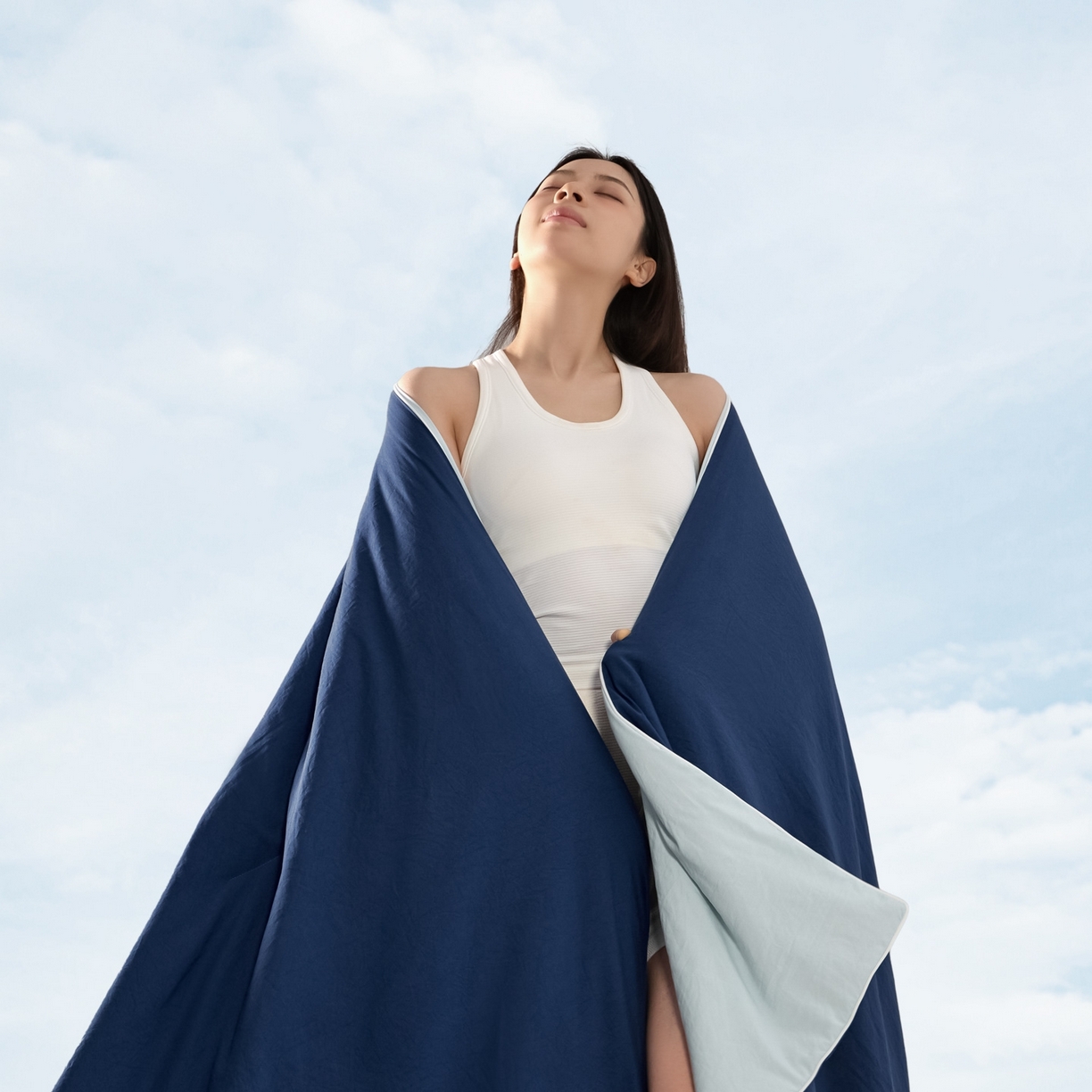 91家纺网 家纺一手货源 找家纺 恒科家纺 2026春夏新款星球酒店某朵同款深睡控温四季被.Pro3.0夏凉被春秋被 深睡蓝