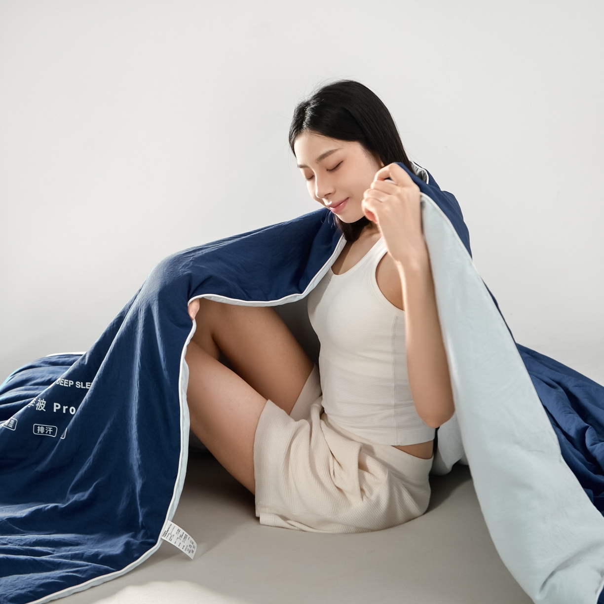 91家纺网 家纺一手货源 找家纺 恒科家纺 2026春夏新款星球酒店某朵同款深睡控温四季被.Pro3.0夏凉被春秋被 深睡蓝