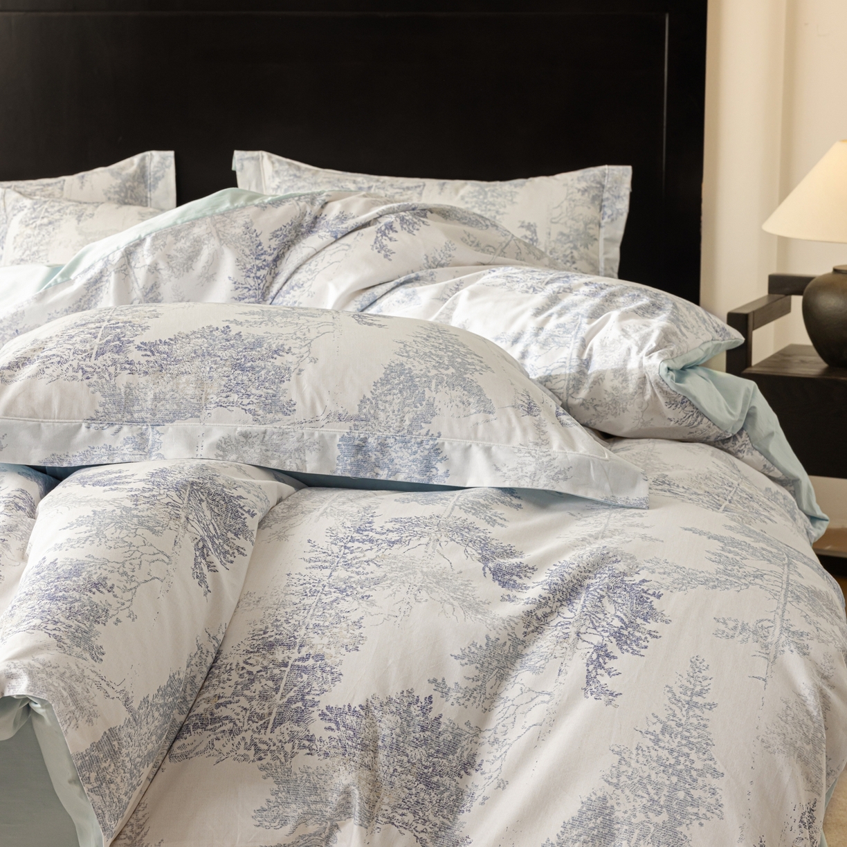 91家纺网 家纺一手货源 找家纺 莱豫家纺 2026新款50s阿克苏长绒棉数码印花四件套 景泽蓝