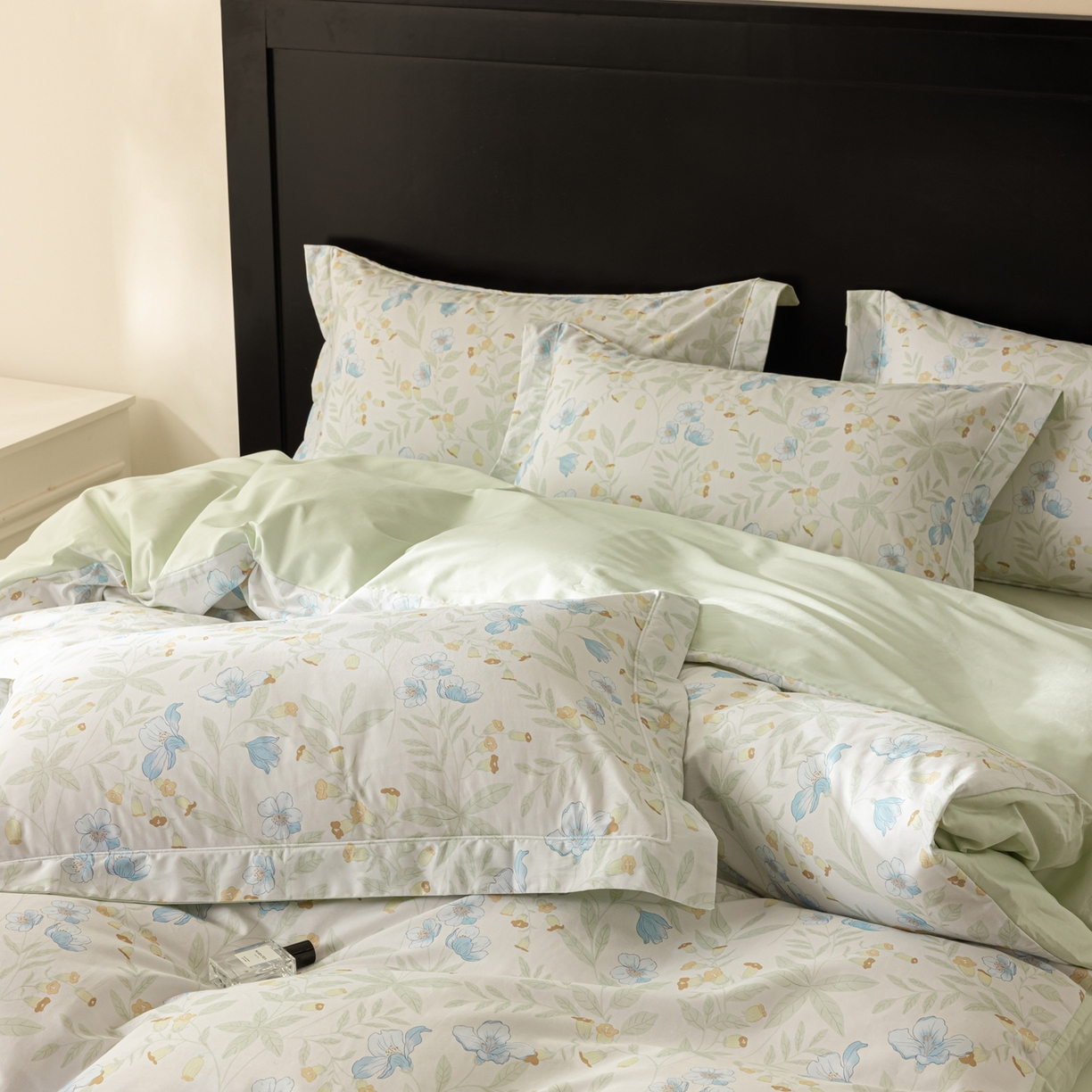 91家纺网 家纺一手货源 找家纺 莱豫家纺 2026新款50s阿克苏长绒棉数码印花四件套 宛春兰