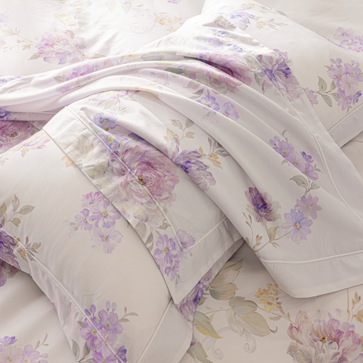 91家纺网 家纺一手货源 找家纺 莱豫家纺 2026新款50s阿克苏长绒棉数码印花四件套 嘉卉紫