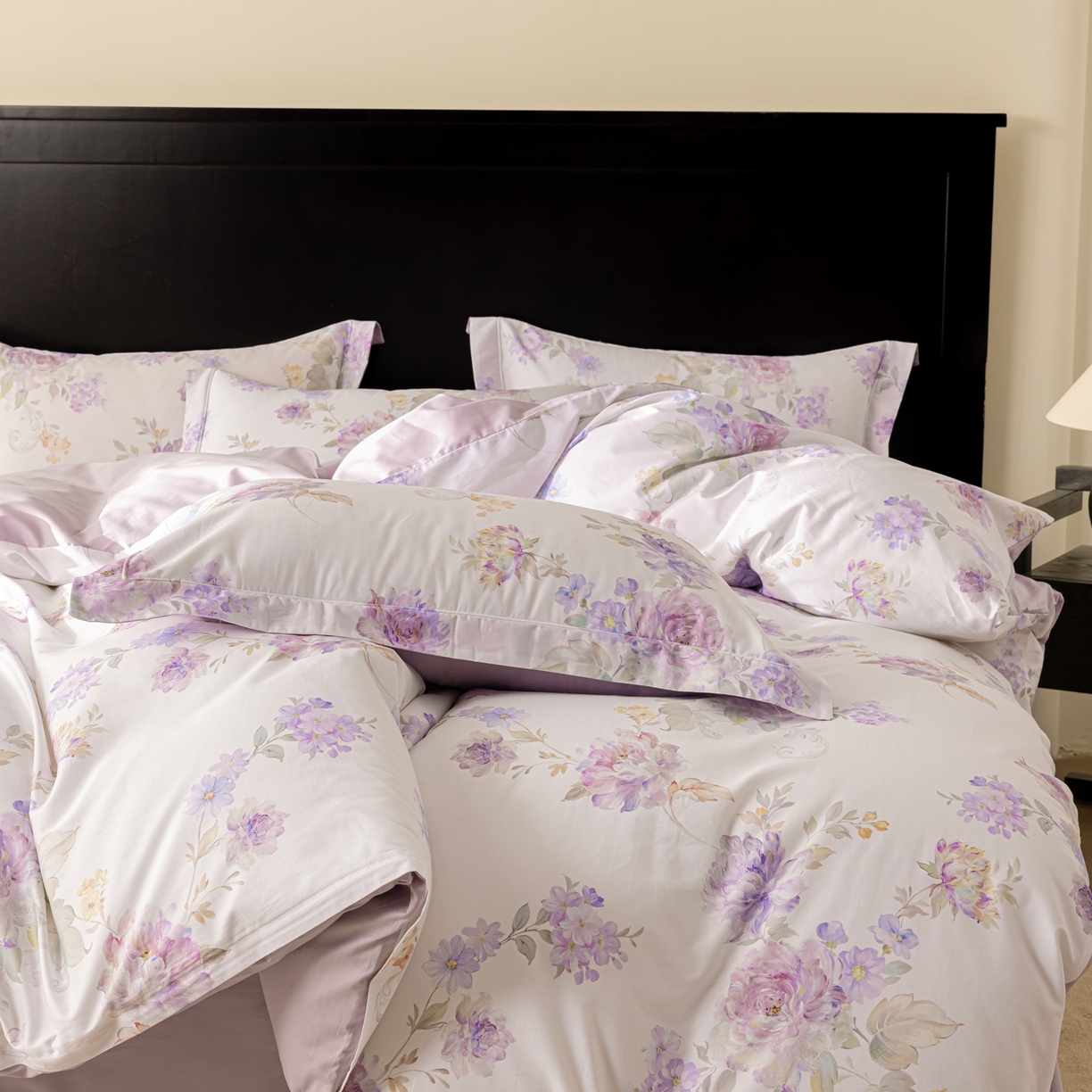 91家纺网 家纺一手货源 找家纺 莱豫家纺 2026新款50s阿克苏长绒棉数码印花四件套 嘉卉紫