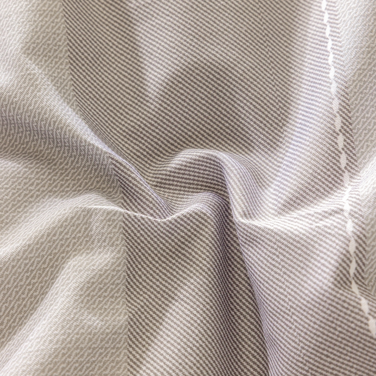 91家纺网 家纺一手货源 找家纺 莱豫家纺 2026新款50s阿克苏长绒棉数码印花四件套 安格斯黄