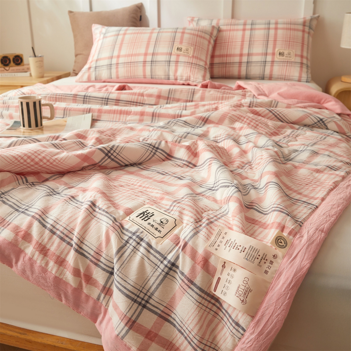 91家纺网 家纺一手货源 找家纺 招财星家纺 2026新款A类无印风100%新疆棉花夏被纯棉夏凉被空调被子薄被芯棉花被四件套 格韵-粉