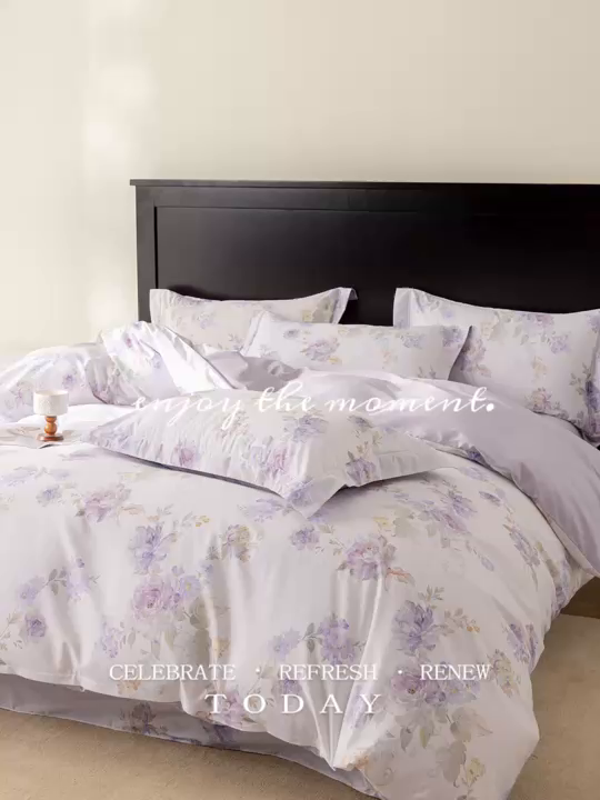 91家纺网 家纺一手货源 找家纺 莱豫家纺 2026新款50s阿克苏长绒棉数码印花四件套 嘉卉紫