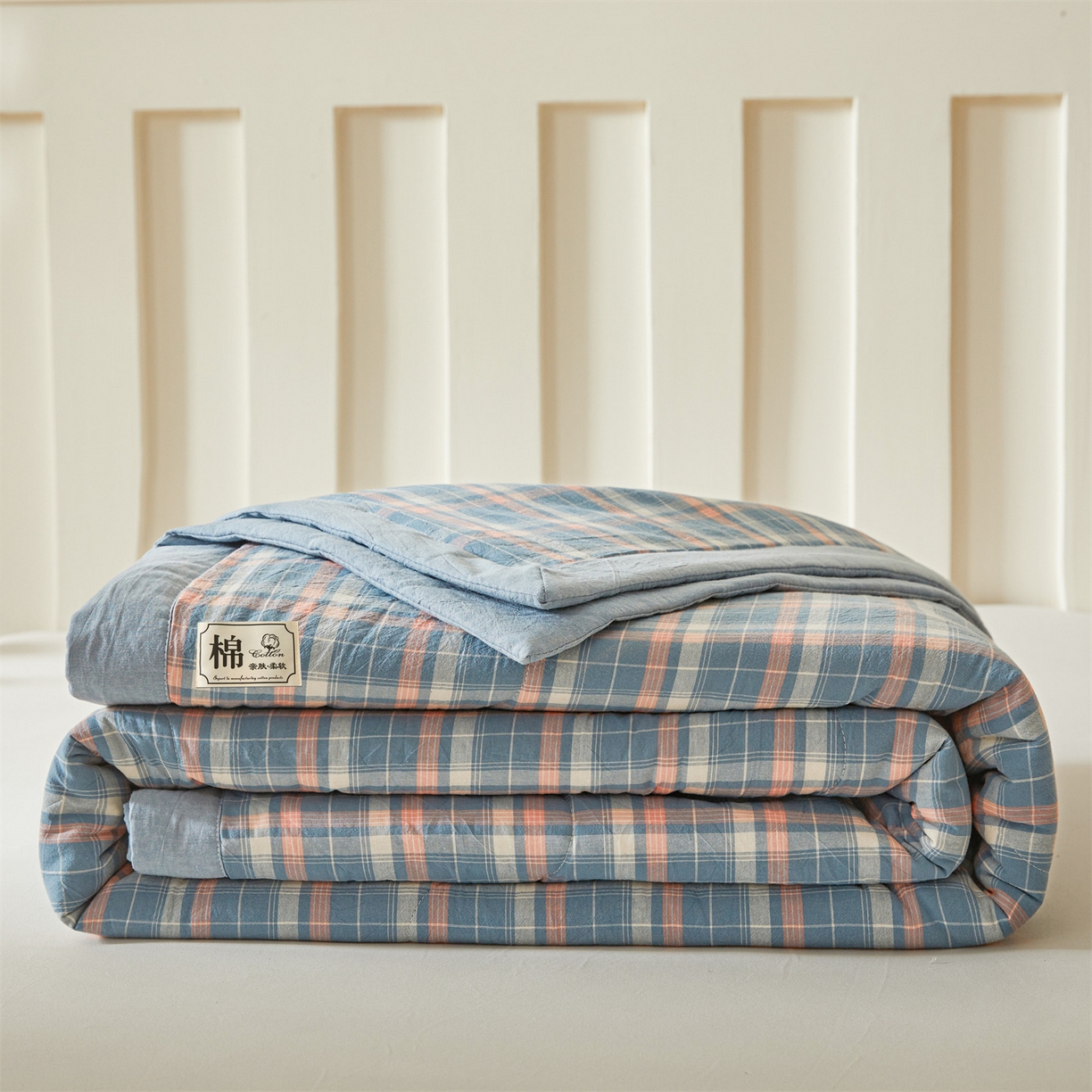 91家纺网 家纺一手货源 找家纺 招财星家纺 2026新款A类无印风100%新疆棉花夏被纯棉夏凉被空调被子薄被芯棉花被四件套 格韵-蓝粉