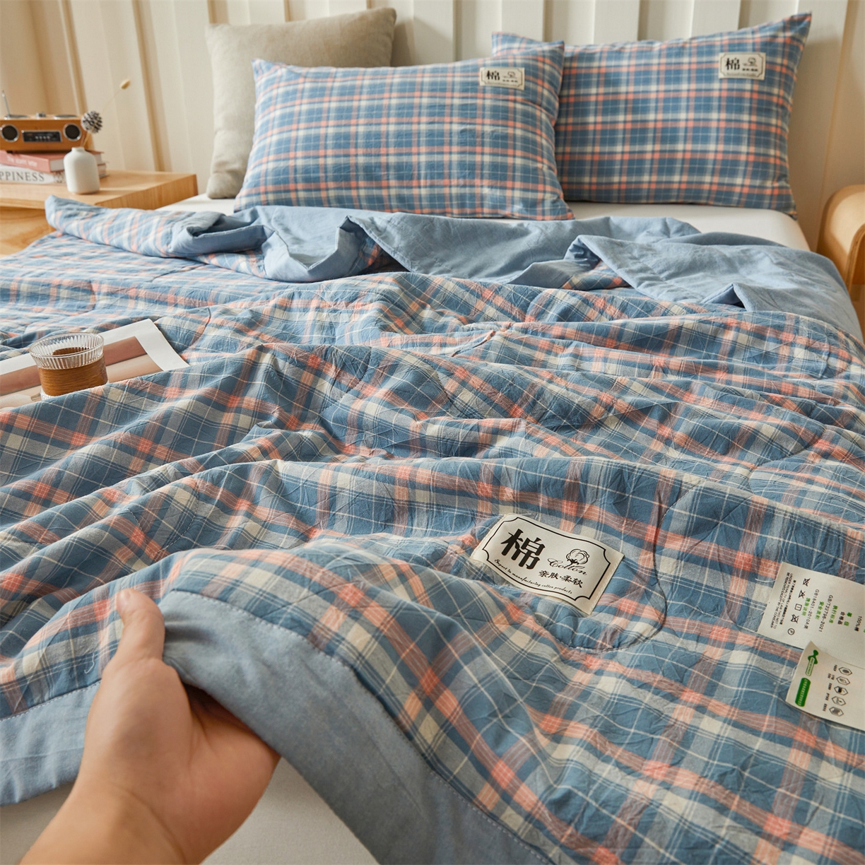 91家纺网 家纺一手货源 找家纺 招财星家纺 2026新款A类无印风100%新疆棉花夏被纯棉夏凉被空调被子薄被芯棉花被四件套 格韵-蓝粉