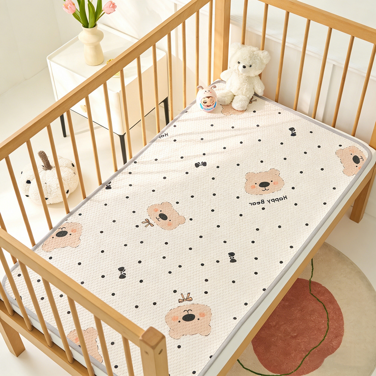 91家纺网 家纺一手货源 找家纺 奇丝雅 2026新款A类母婴级婴儿凉感冰豆豆凉席儿童新生小宝宝床幼儿园床拼接床冰丝席 抱抱熊