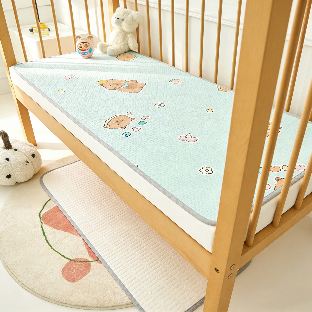 91家纺网 家纺一手货源 找家纺 奇丝雅 2026新款A类母婴级婴儿凉感冰豆豆凉席儿童新生小宝宝床幼儿园床拼接床冰丝席 卡皮巴拉