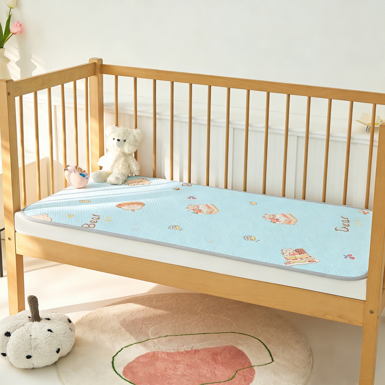 91家纺网 家纺一手货源 找家纺 奇丝雅 2026新款A类母婴级婴儿凉感冰豆豆凉席儿童新生小宝宝床幼儿园床拼接床冰丝席 甜甜圈