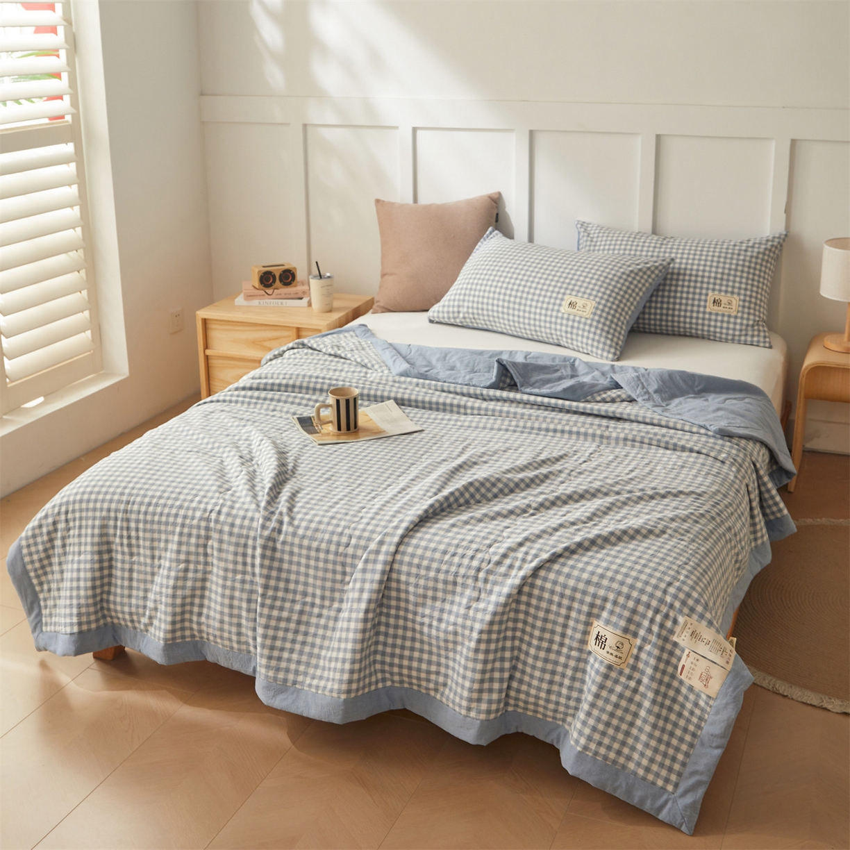 91家纺网 家纺一手货源 找家纺 招财星家纺 2026新款A类无印风100%新疆棉花夏被纯棉夏凉被空调被子薄被芯棉花被四件套 蓝小格