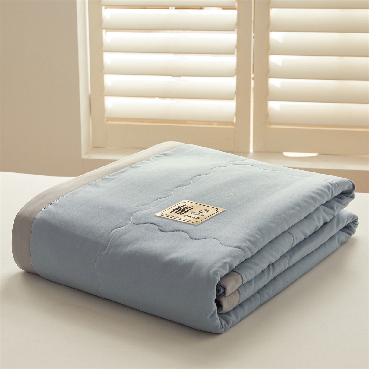 91家纺网 家纺一手货源 找家纺 招财星家纺 2026新款A类无印风100%新疆棉花夏被纯棉夏凉被空调被子薄被芯棉花被四件套 清新蓝