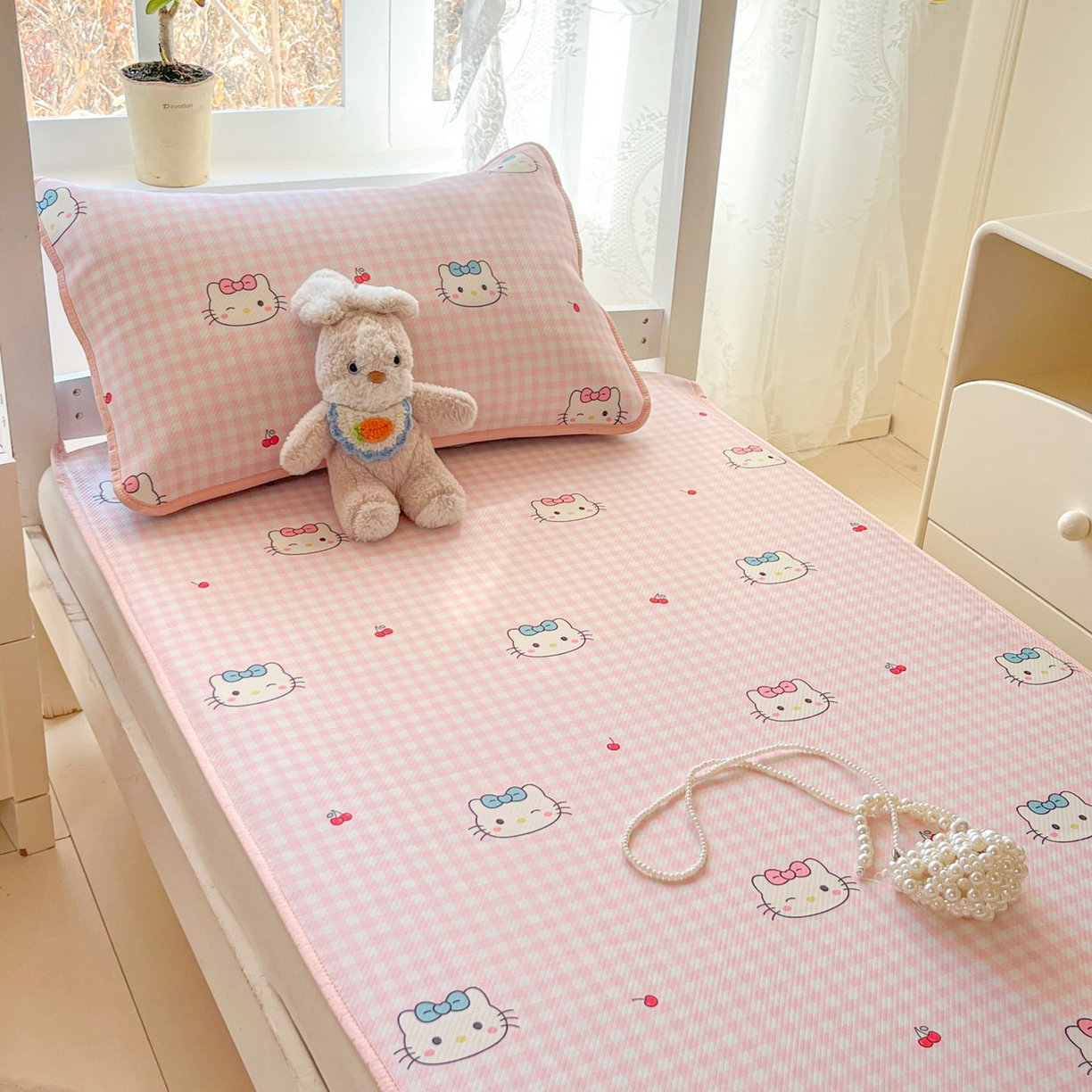 91家纺网 家纺一手货源 找家纺 川悦生活 2026新款凉感冰丝席小阪凉感冰丝数码印花席学生床 席樱桃小奶喵