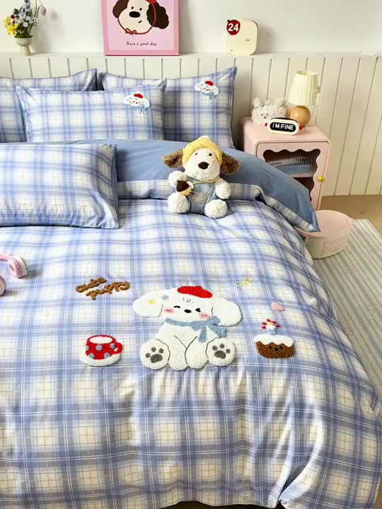 91家纺网 家纺一手货源 找家纺 如意朵 2026新款超柔高密全棉小清新绣花四件套（专版花型） 甜点萌狗