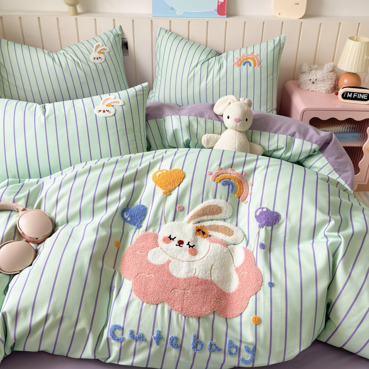 91家纺网 家纺一手货源 找家纺 如意朵 2026新款超柔高密全棉小清新绣花四件套（专版花型） 甜睡小兔