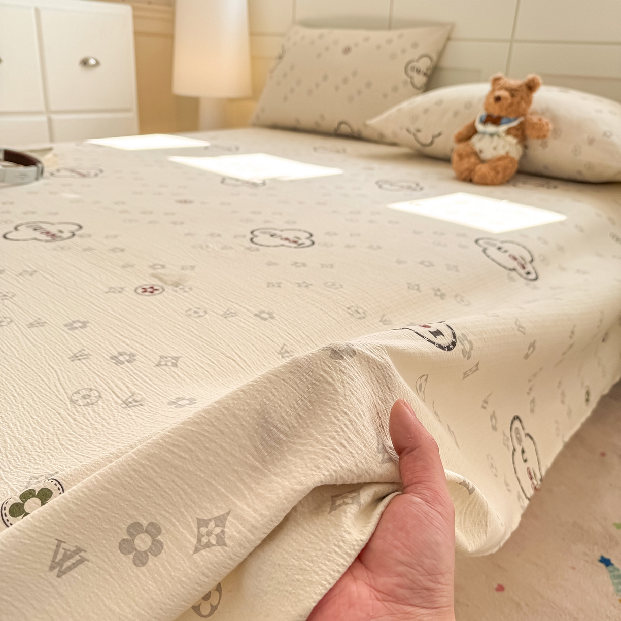 91家纺网 家纺一手货源 找家纺 眠势力 2026新款双层纱床单单件云感皱皱纱床罩三件套 向云端