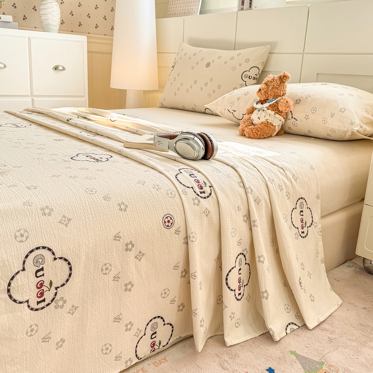 91家纺网 家纺一手货源 找家纺 眠势力 2026新款双层纱床单单件云感皱皱纱床罩三件套 向云端