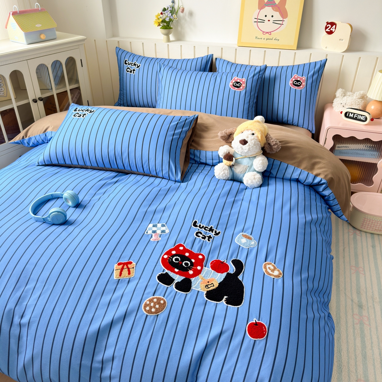 91家纺网 家纺一手货源 找家纺 如意朵 2026新款超柔高密全棉小清新绣花四件套（专版花型） 招财萌喵