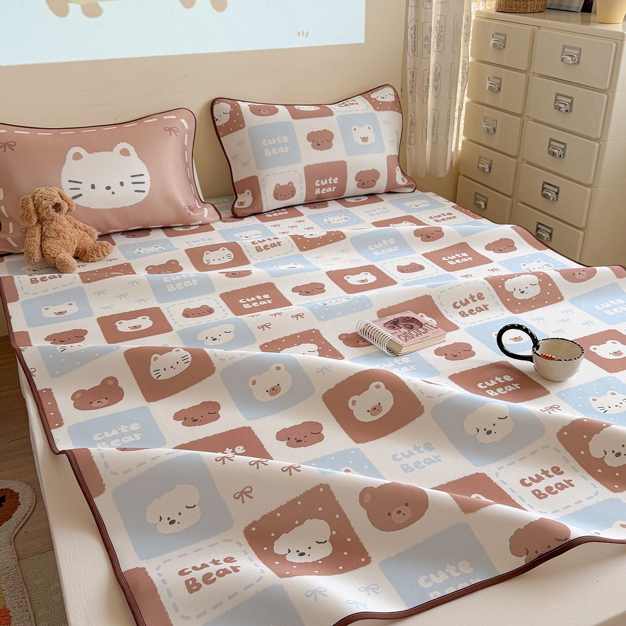 91家纺网 家纺一手货源 找家纺 美乐迪家纺 2026新款水光冰丝凉席夏被 动物棋盘格