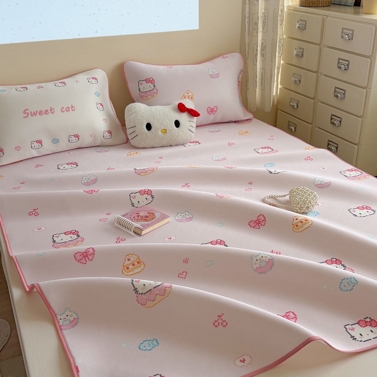 91家纺网 家纺一手货源 找家纺 美乐迪家纺 2026新款水光冰丝凉席夏被 猫咪甜甜圈