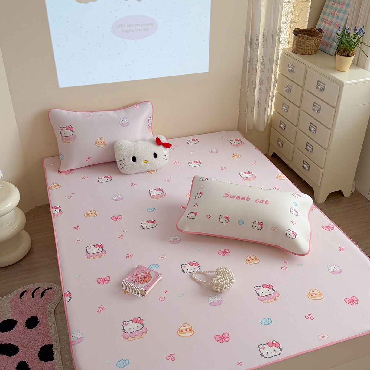 91家纺网 家纺一手货源 找家纺 美乐迪家纺 2026新款水光冰丝凉席夏被 猫咪甜甜圈