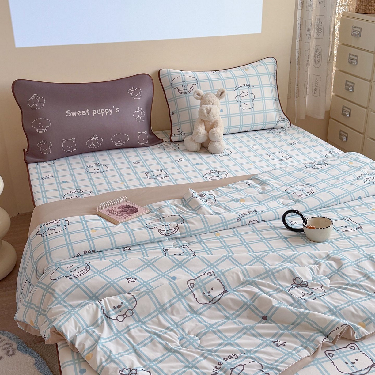 91家纺网 家纺一手货源 找家纺 美乐迪家纺 2026新款水光冰丝凉席夏被 格子狗狗