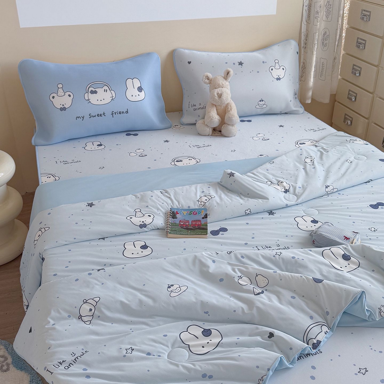 91家纺网 家纺一手货源 找家纺 美乐迪家纺 2026新款水光冰丝凉席夏被 甜蜜伙伴