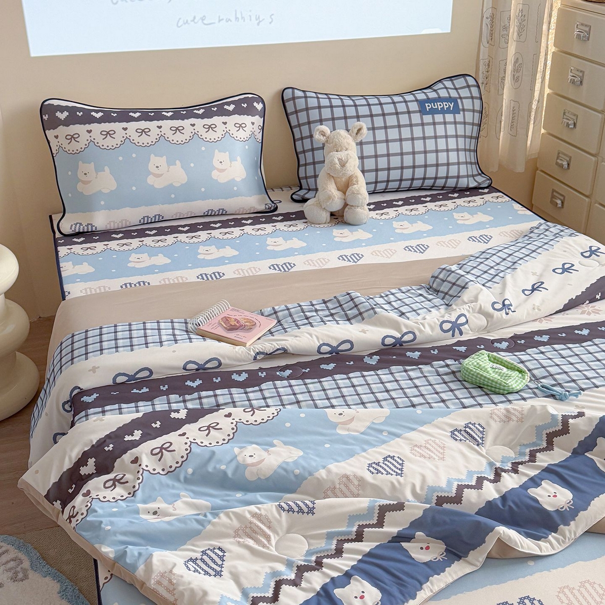 91家纺网 家纺一手货源 找家纺 美乐迪家纺 2026新款水光冰丝凉席夏被 蓝色费尔岛