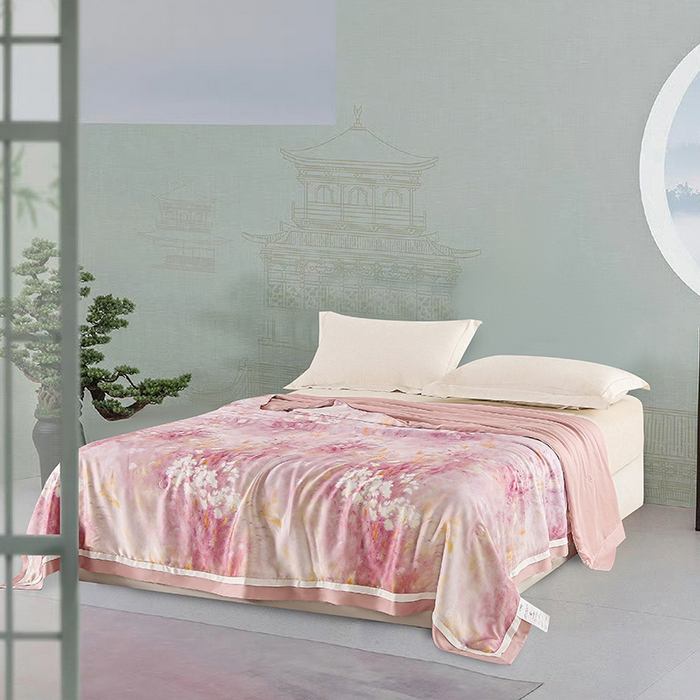 91家纺网 家纺一手货源 找家纺 薇玛仕 2026春夏新款100支兰精天丝数码印花可水洗蚕丝夏凉被空调被100蚕丝填充可过检测 伊莎贝拉 粉