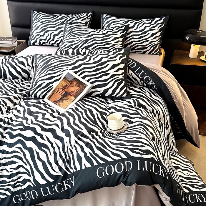 91家纺网 家纺一手货源 找家纺 （总）摩卡（乐趣） 2026新款豹纹水洗真丝款四件套