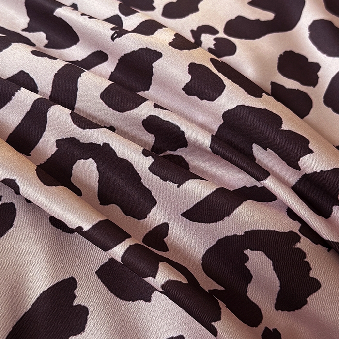 91家纺网 家纺一手货源 找家纺 摩卡（乐趣） 2026新款豹纹水洗真丝款四件套 豹纹-粉