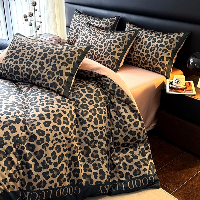 91家纺网 家纺一手货源 找家纺 摩卡（乐趣） 2026新款豹纹水洗真丝款四件套 豹纹-咖