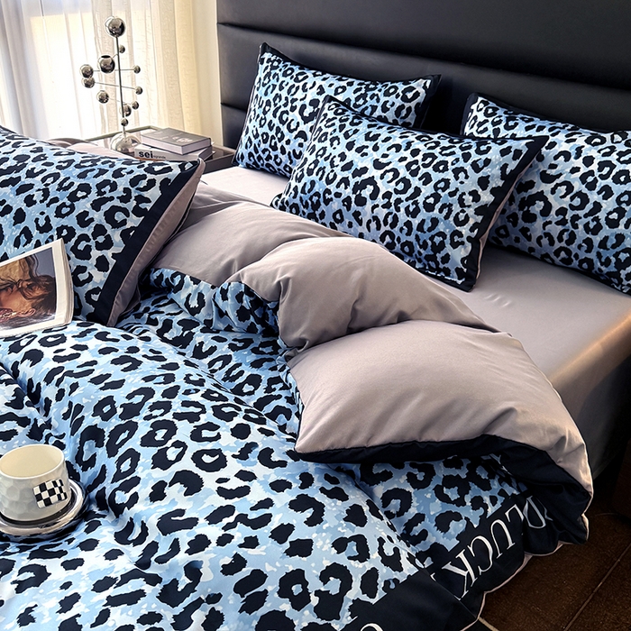 91家纺网 家纺一手货源 找家纺 摩卡（乐趣） 2026新款豹纹水洗真丝款四件套 豹纹-蓝