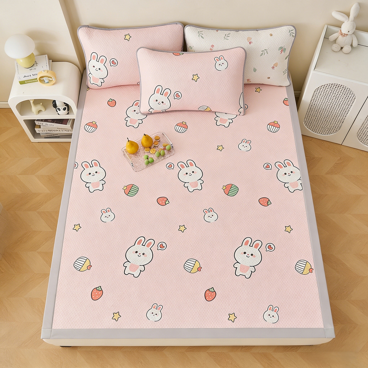 91家纺网 家纺一手货源 找家纺 （总）奇丝雅 2026新款A类印花冰豆豆凉席三明治透气网冰丝凉席家用双人冰丝席床单可机洗大床图