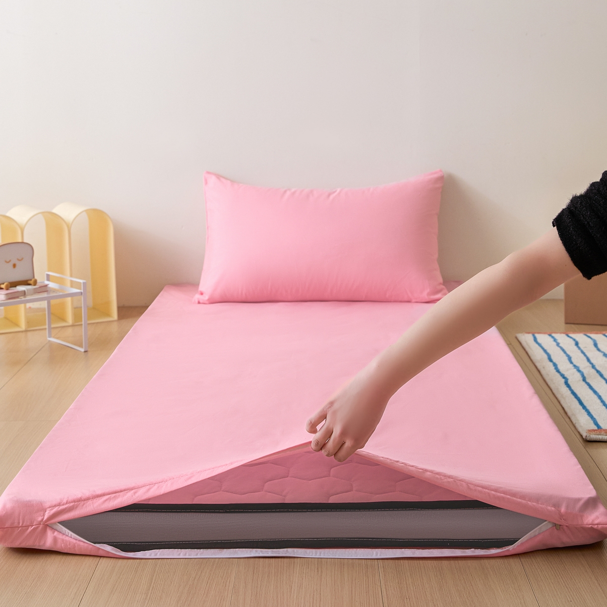 衿成家纺 2026新款学生床纯色床垫保护套单床垫套床垫套单件 粉色