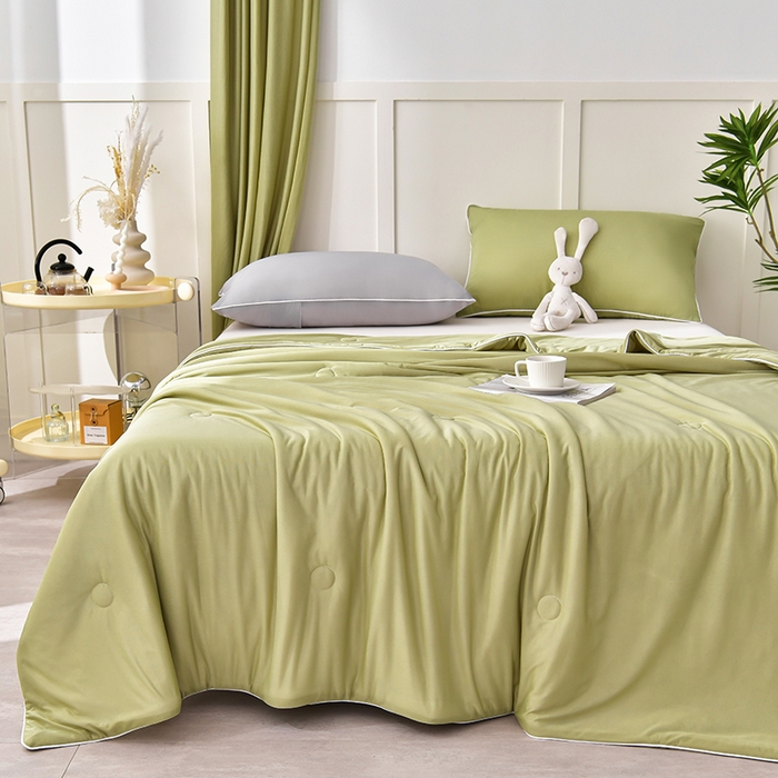 91家纺网 家纺一手货源 找家纺 永耀家纺 2026新款冷感冰激淋纯色凉感丝夏被空调被夏凉被 锦绿