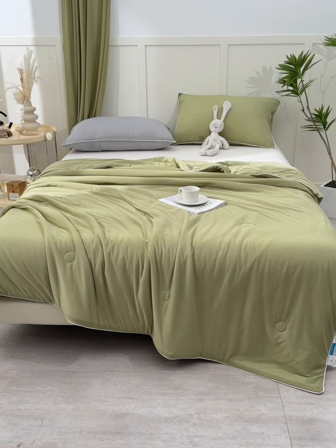 91家纺网 家纺一手货源 找家纺 永耀家纺 2026新款冷感冰激淋纯色凉感丝夏被空调被夏凉被 锦绿