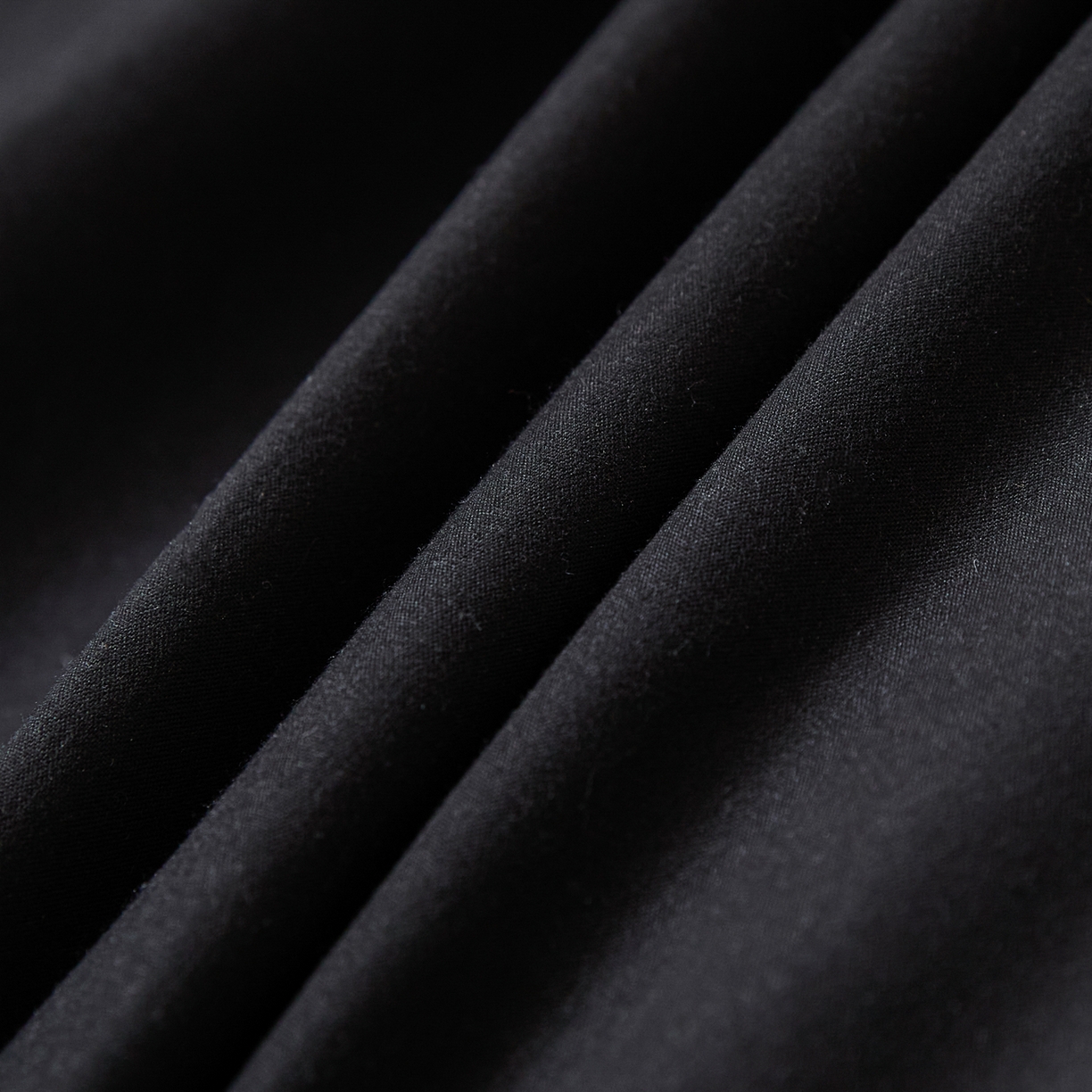 91家纺网 家纺一手货源 找家纺 衿成家纺 2026新款学生床纯色床垫保护套单床垫套床垫套单件 黑色