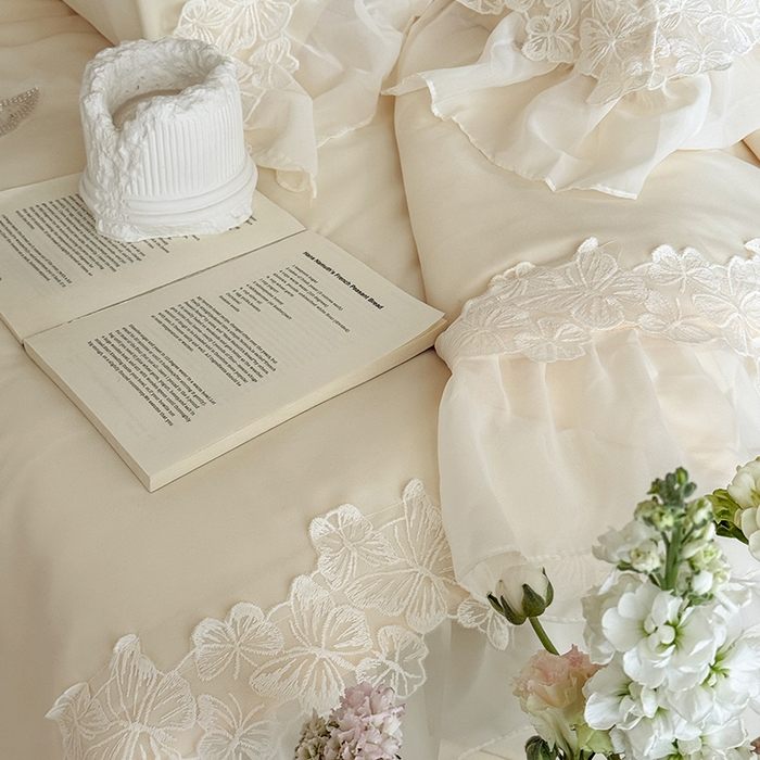 91家纺网 家纺一手货源 找家纺 吾欢心 2026新款糯小棉蝶恋花床盖款夏被四件套 黄