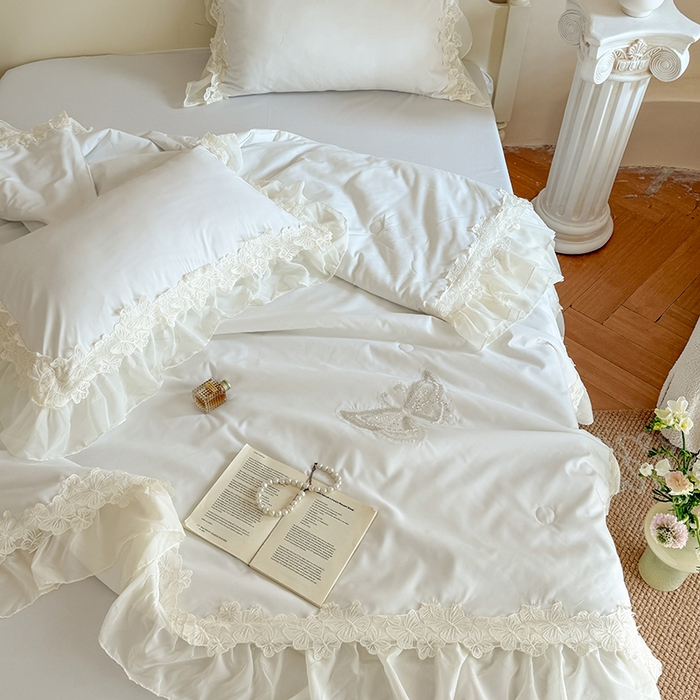 91家纺网 家纺一手货源 找家纺 吾欢心 2026新款糯小棉蝶恋花床盖款夏被四件套 白