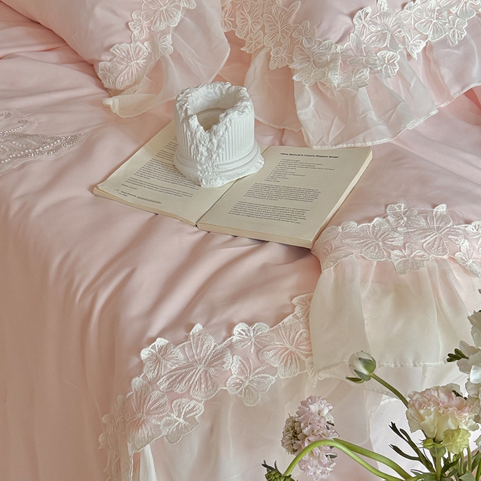 91家纺网 家纺一手货源 找家纺 吾欢心 2026新款糯小棉蝶恋花床盖款夏被四件套 粉