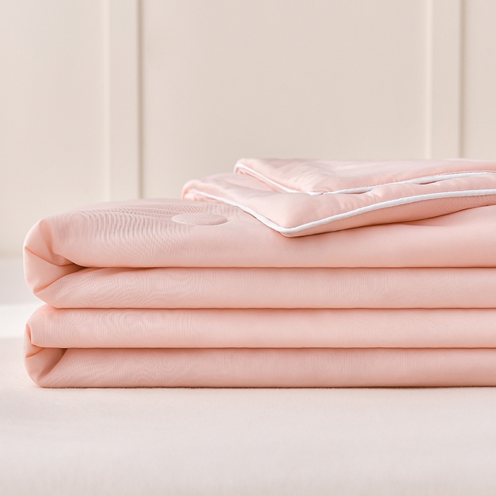 91家纺网 家纺一手货源 找家纺 永耀家纺 2026新款冷感冰激淋纯色凉感丝夏被空调被夏凉被 肉粉