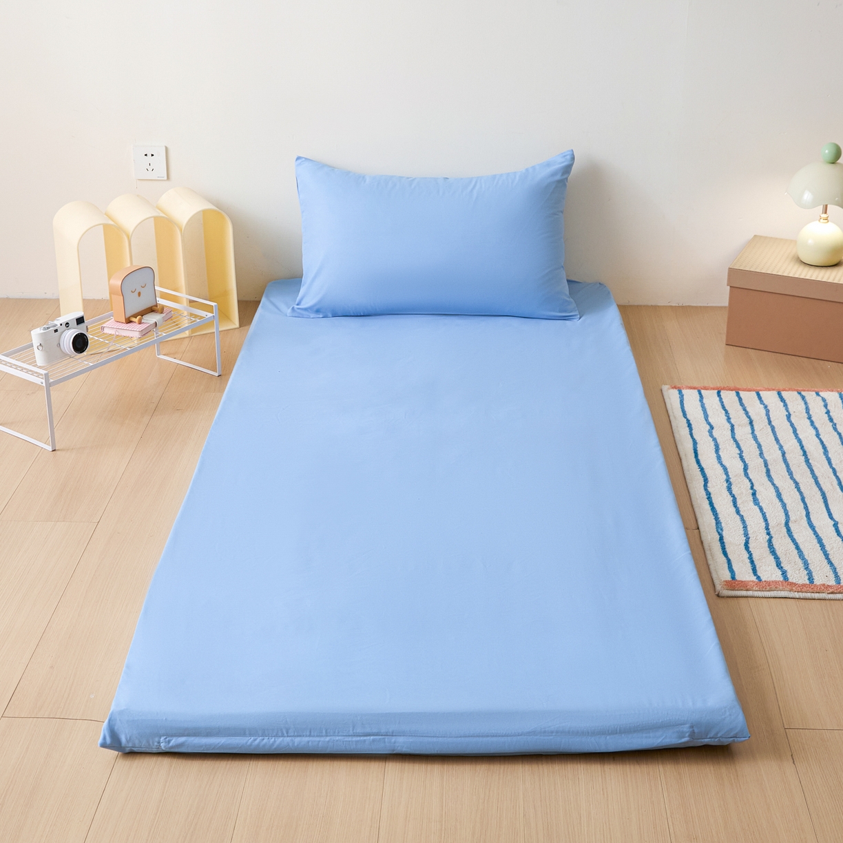 91家纺网 家纺一手货源 找家纺 衿成家纺 2026新款学生床纯色床垫保护套单床垫套床垫套单件 蓝色