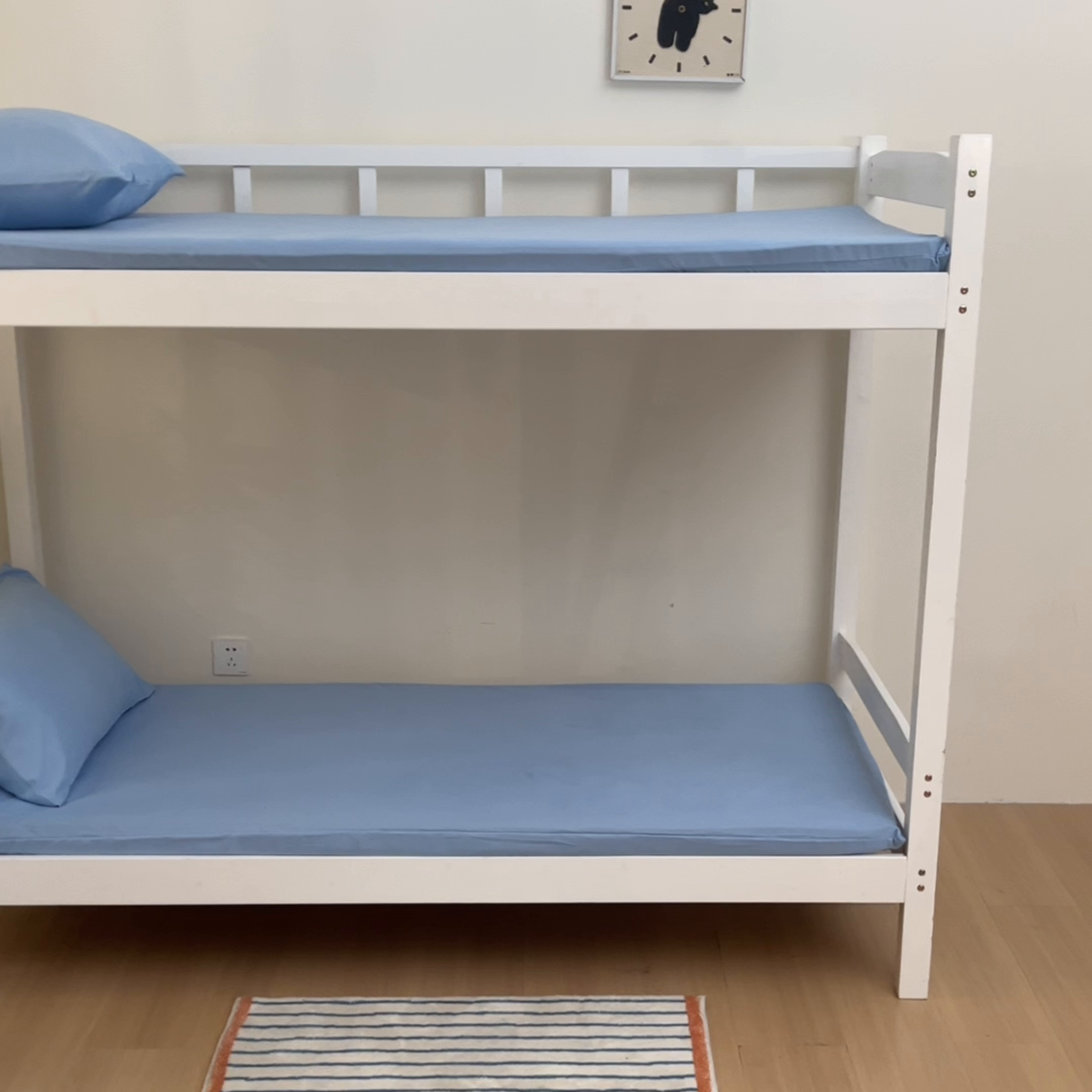 91家纺网 家纺一手货源 找家纺 衿成家纺 2026新款学生床纯色床垫保护套单床垫套床垫套单件 蓝色