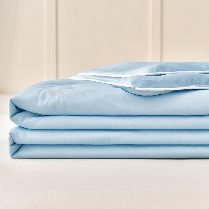 91家纺网 家纺一手货源 找家纺 永耀家纺 2026新款冷感冰激淋纯色凉感丝夏被空调被夏凉被 幽兰