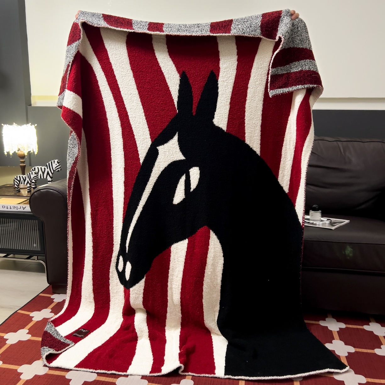 91家纺网 家纺一手货源 找家纺 安莱生活 2026新款针织绒毯毛毯毯子 黑马