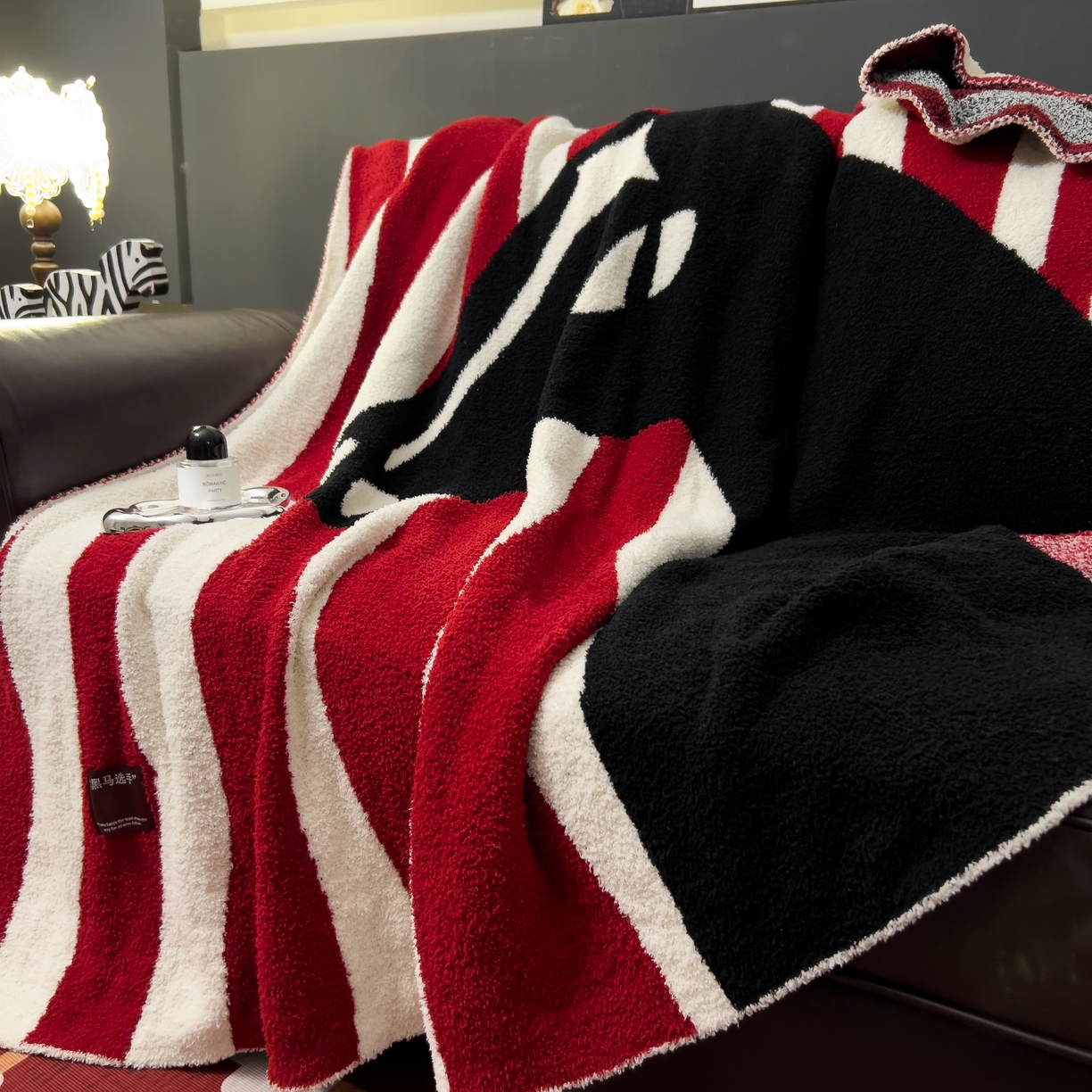 91家纺网 家纺一手货源 找家纺 安莱生活 2026新款针织绒毯毛毯毯子 黑马