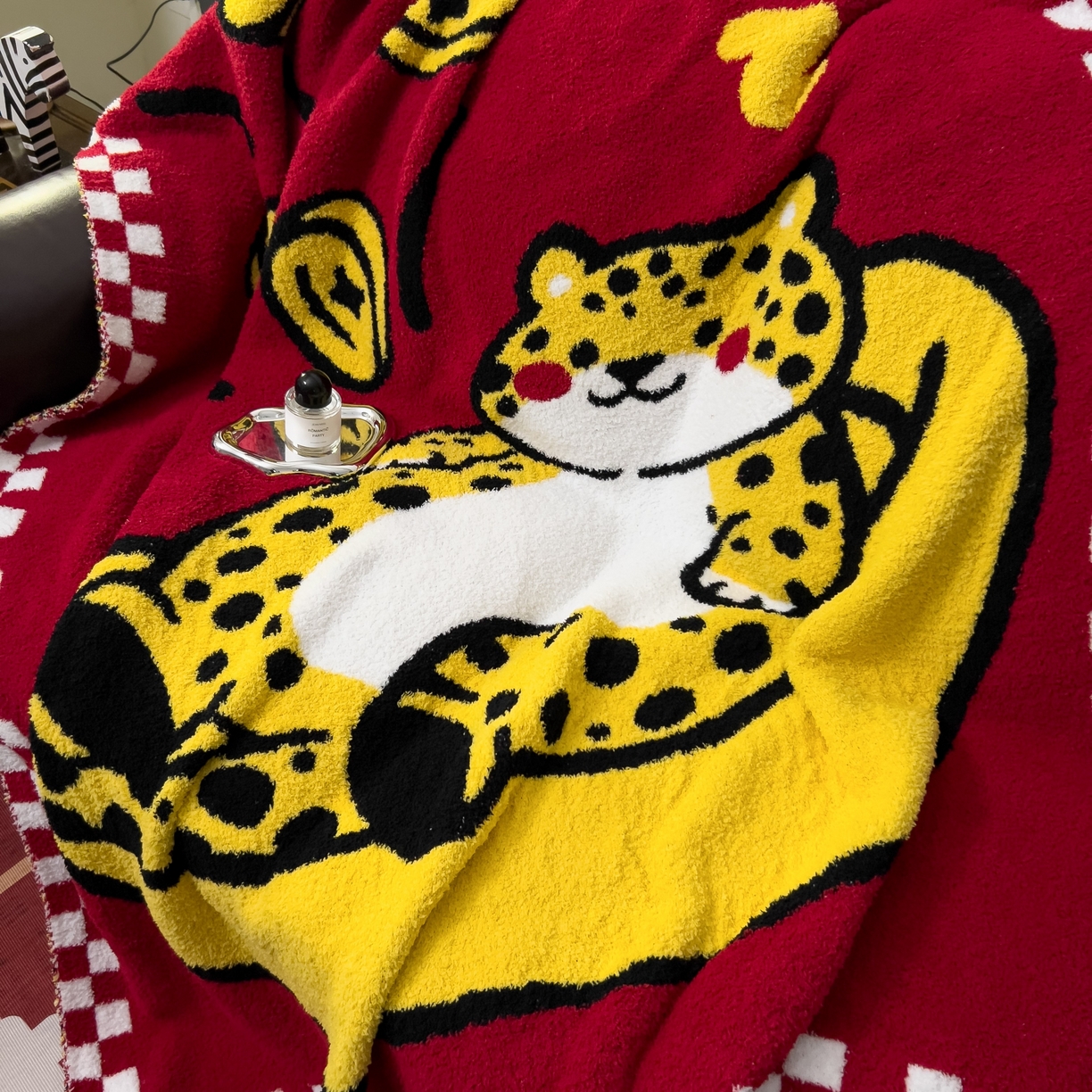 91家纺网 家纺一手货源 找家纺 安莱生活 2026新款针织绒毯毛毯毯子 豹