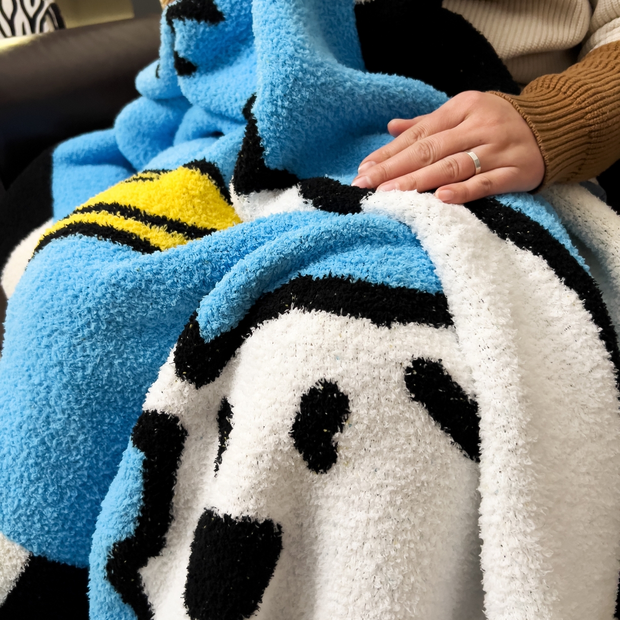 91家纺网 家纺一手货源 找家纺 安莱生活 2026新款针织绒毯毛毯毯子 小狗图案