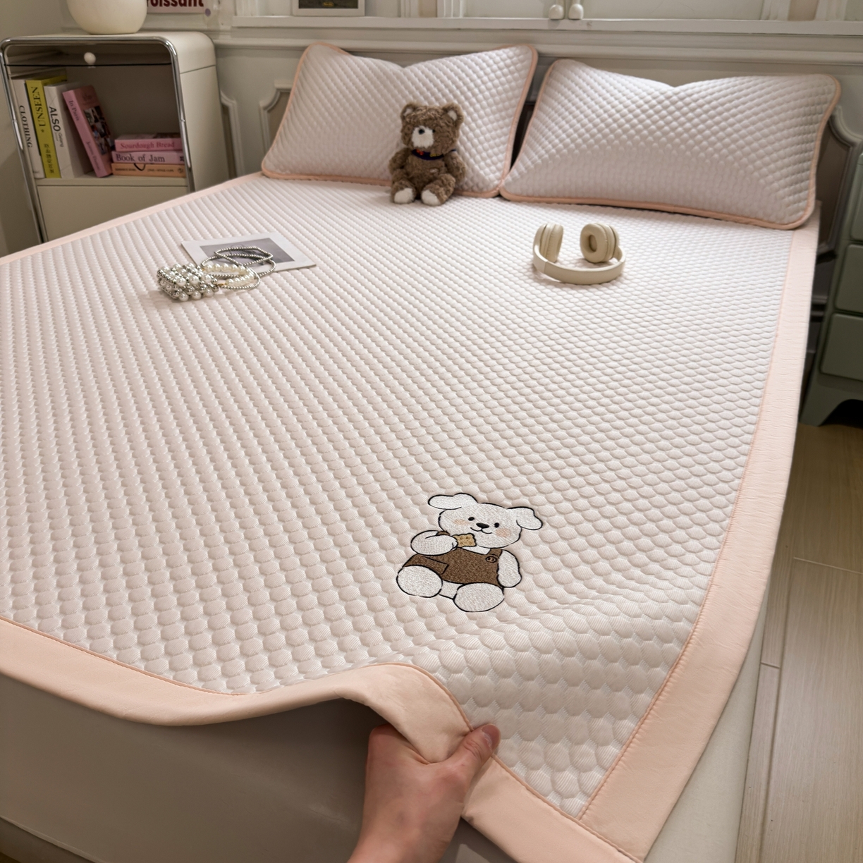 91家纺网 家纺一手货源 找家纺 卡初2025新款 硅藻泥-浴室 G-1413【面包狗狗】50*80 